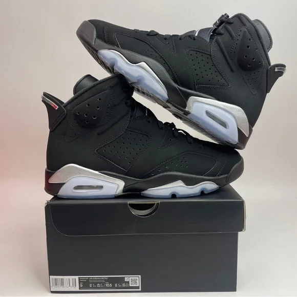 Nike Air Jordan 6 Retro “Chrome” 2023 - Picture 1 of 4